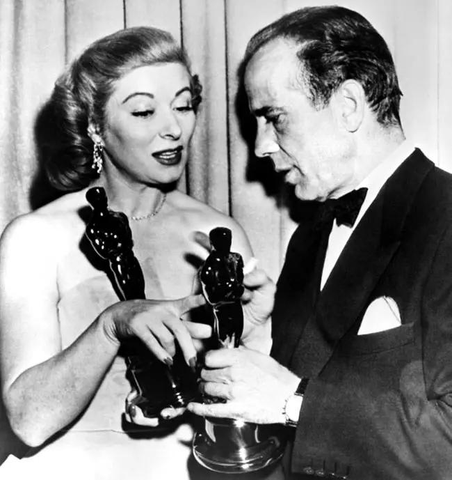 The longest acceptance speech ever given at an Academy Awards ceremony was by Greer Garson, when she accepted her award for Best Actress in 1942's 'Mrs. Miniver'. It's uncertain exactly how long she spoke - most sources agree it was somewhere between 5 and a 1/2 and 7 minutes