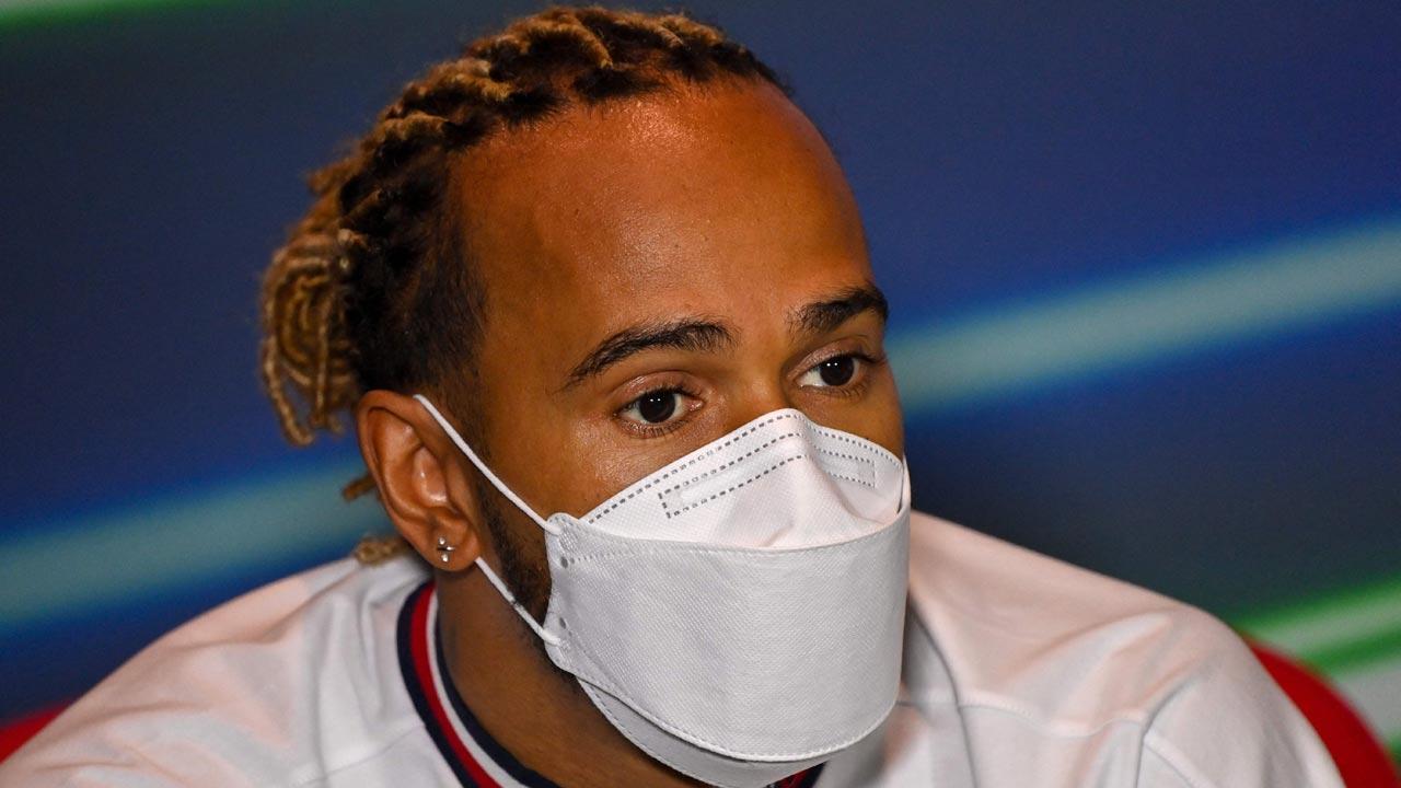 Furious Lewis Hamilton says Mercedes car undriveable