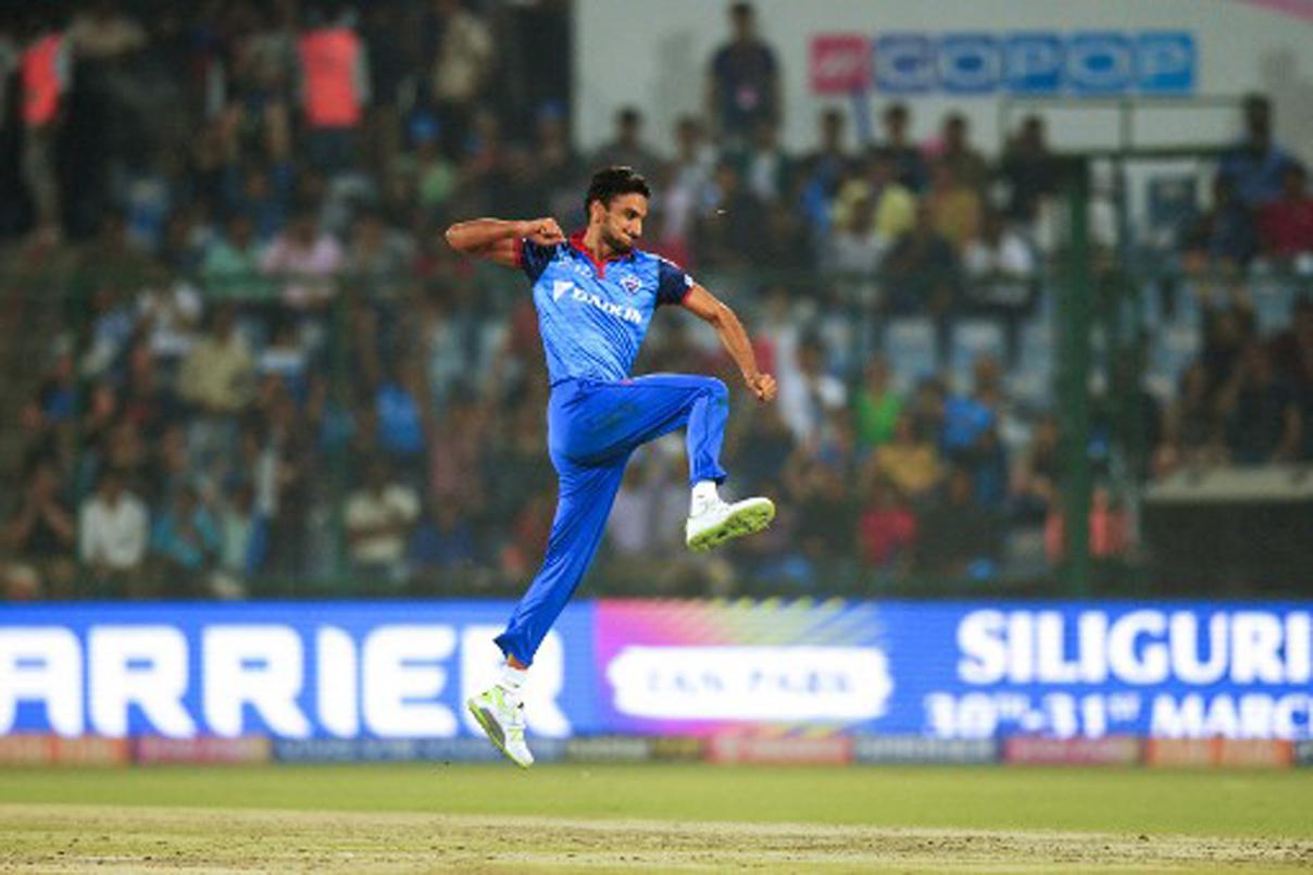 Harshal Patel: The IPL sensation of 2021 playing for RCB, was the third bowler to take a hattrick against MI. He bagged a brilliant 4/17.
