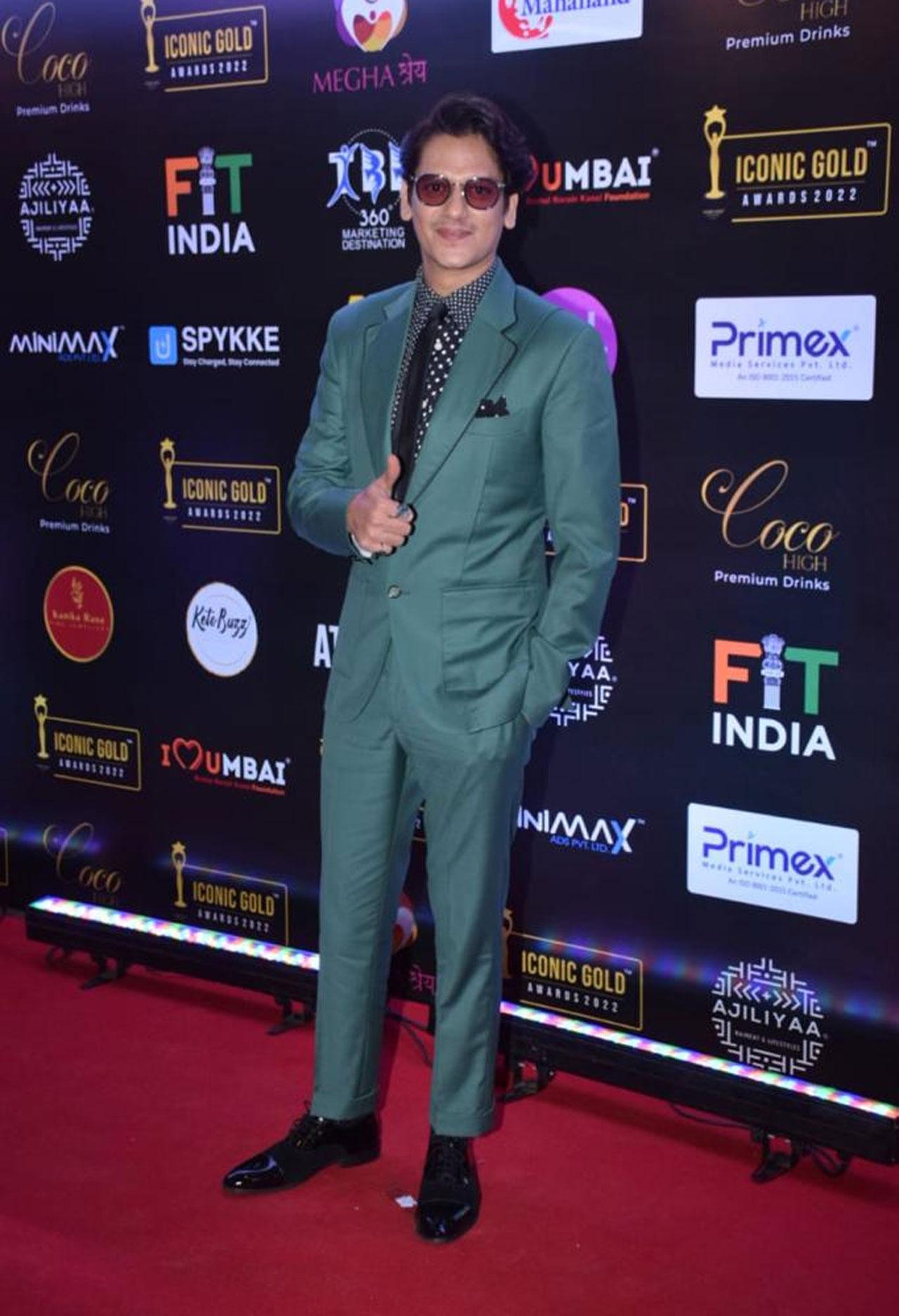 'Gully Boy' and 'Super 30' actor Vijay Varma nailed his outfit for the evening. He's now going to be seen in a project with Aamir Khan's daughter Ira Khan and Gulshan Devaiah. 