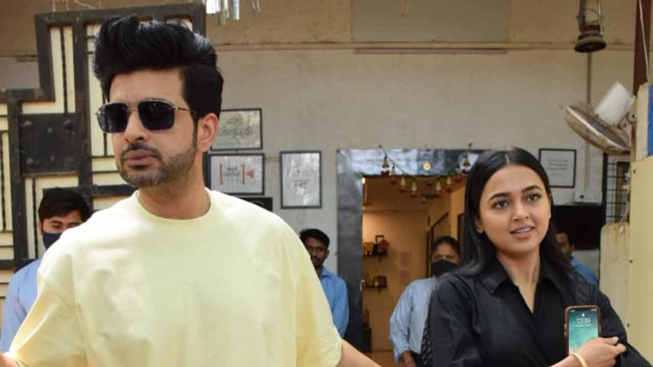 Karan Kundrra requests paparazzi not to hinder his girlfriend Tejasswi Prakash's private space