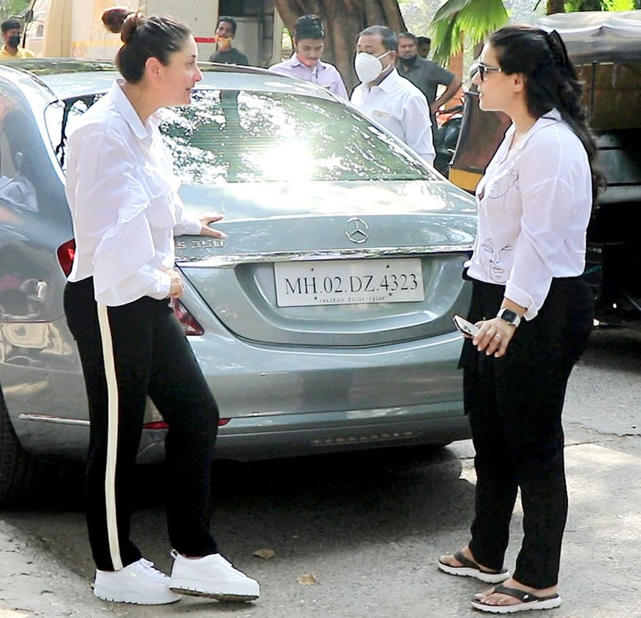 Kajol and Kareena Kapoor Khan's mini reunion on Thursday is all about nostalgia for their fans. The actors bumped into each other at Mehboob Studios in Mumbai today, and the glimpse of their brief meeting was captured by none other than Bombay's eagle-eyed paparazzi.