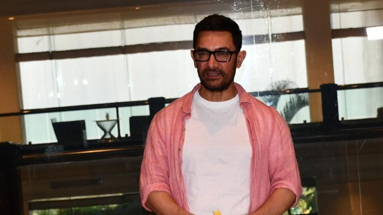 Bollywood superstar Aamir Khan shared that the pandemic drew his attention to a lot of things and that it gave him the time to contemplate and reflect on his life. Read the full story here