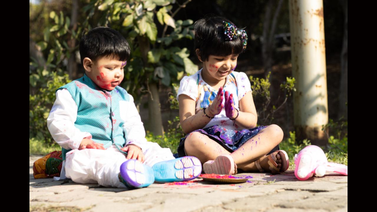 Here are some fun tips to get your kids Holi ready