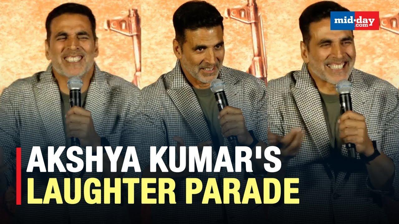 Akshay Kumar Makes Everyone Laugh At Bachchhan Paandey's Press Conference