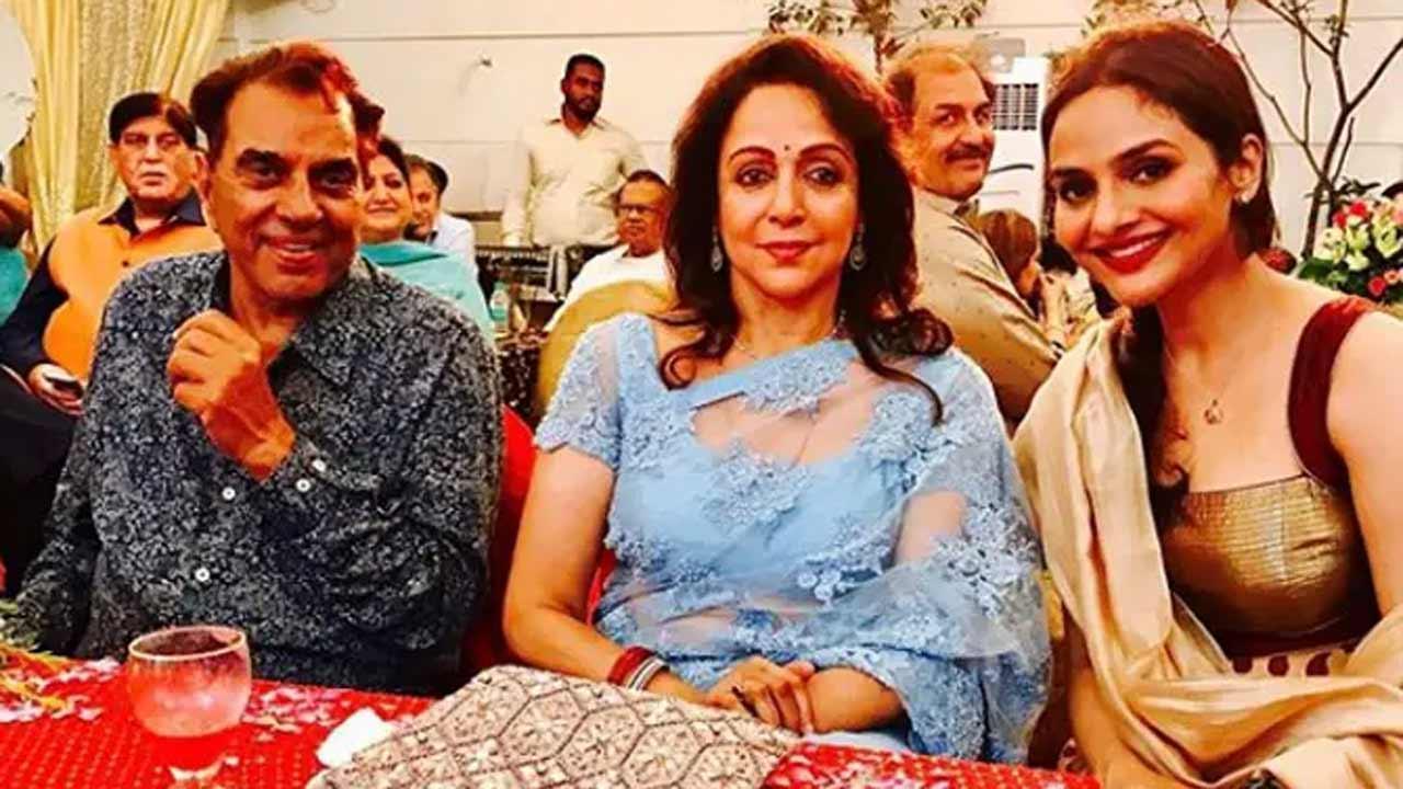Roja actress Madhoo is ageing gracefully at 53 and these photos are proof