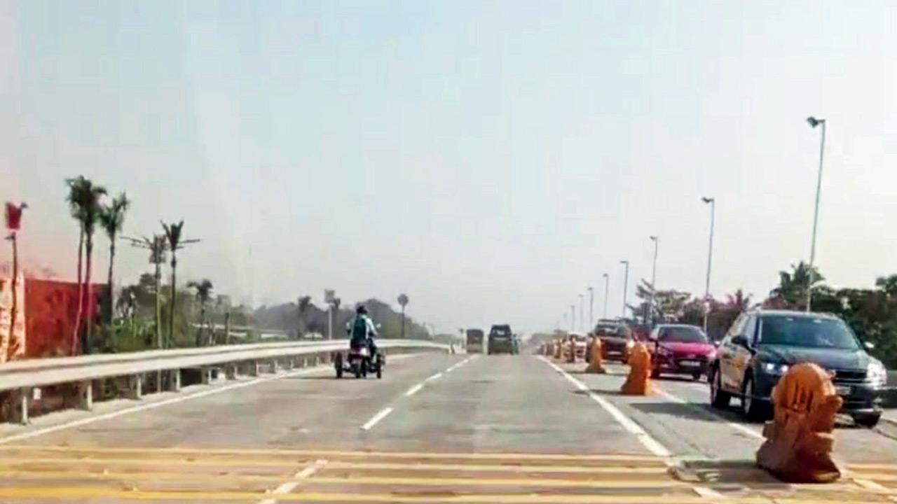 Mumbai Police register over 2,100 FIRs in 20 days against motorists for wrong-side driving