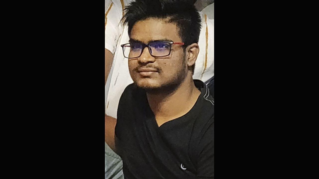 Naveen was killed when he stepped out to fetch water, says relative