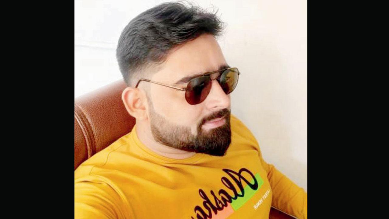 Raj Dubey, the agent 