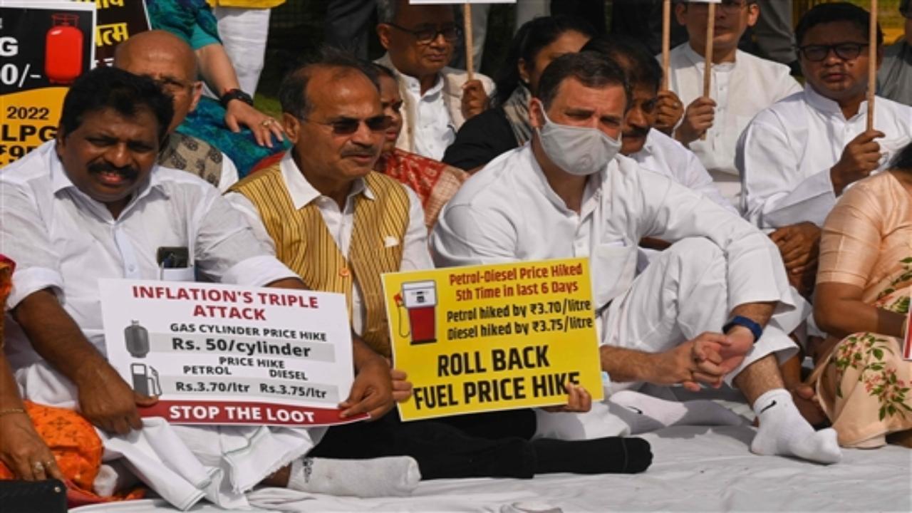 Rahul Gandhi demands rollback in prices of fuel, leads protest against hike
