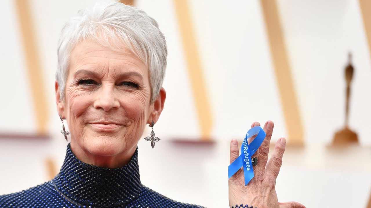 Oscars 2022: Jamie Lee Curtis shows support for Ukraine on red carpet