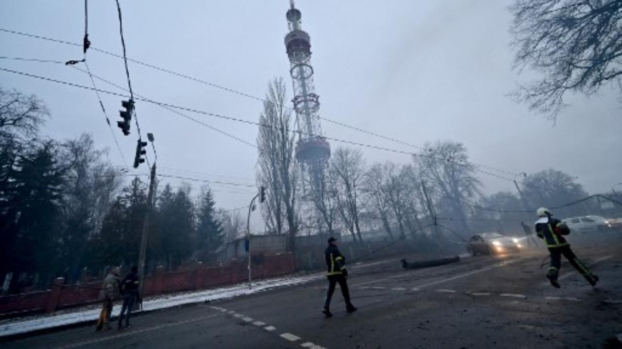 Russia seizes TV broadcasting tower in Kherson