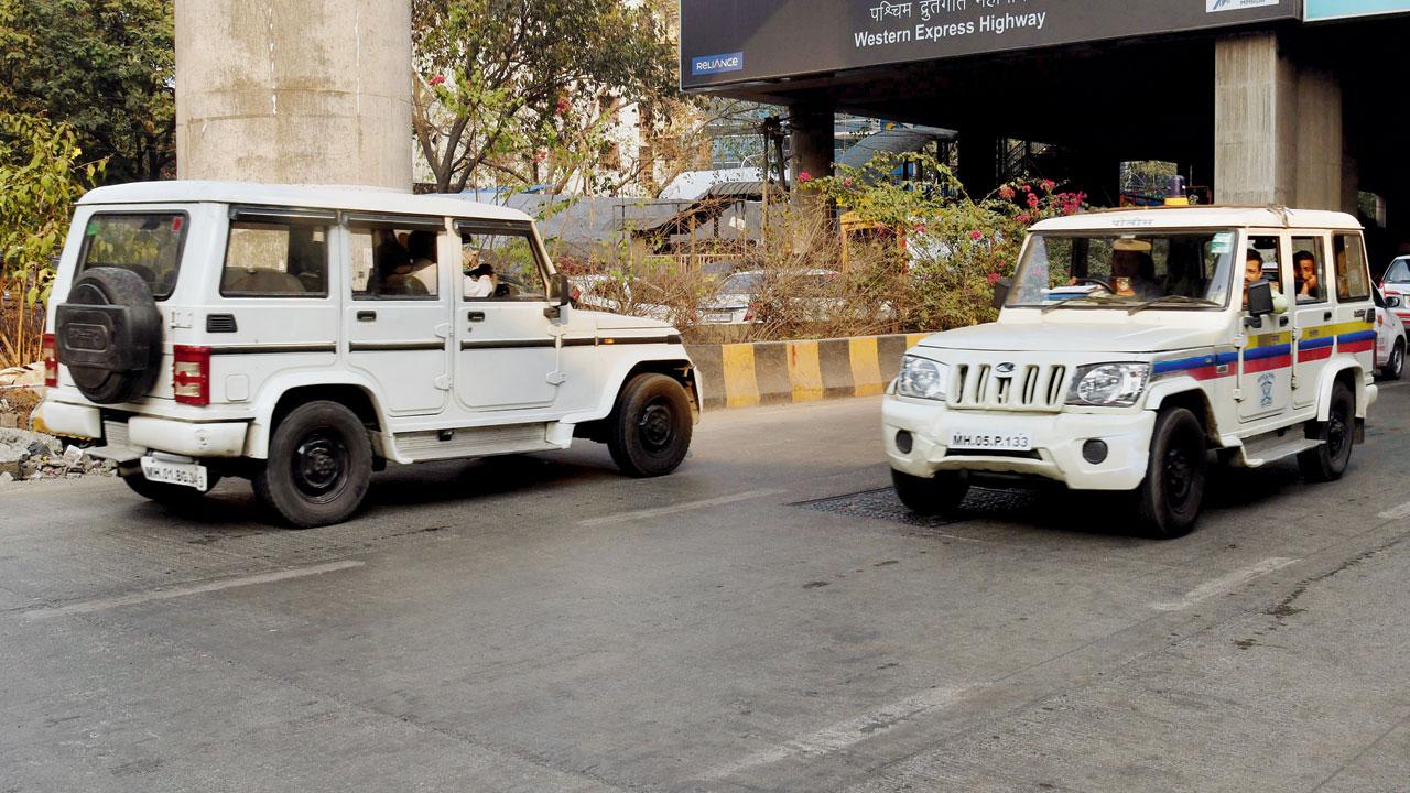 Andheri, at 4.15 pm: A police vehicle drives on the wrong side under the WEH Metro station