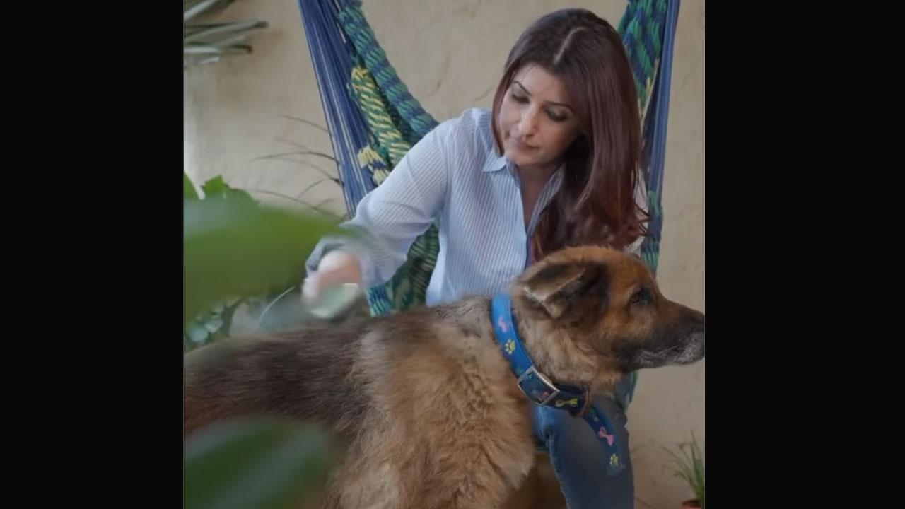 Twinkle Khanna mourns the loss of her pet dog Cleo