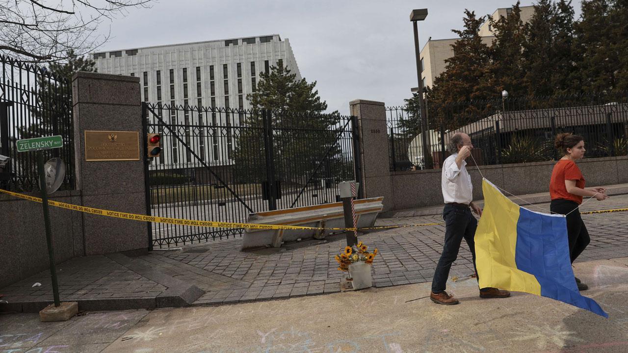 Russia declares ceasefire for humanitarian corridors in Kyiv, Chernihiv, Sumy, Kharkiv, Mari