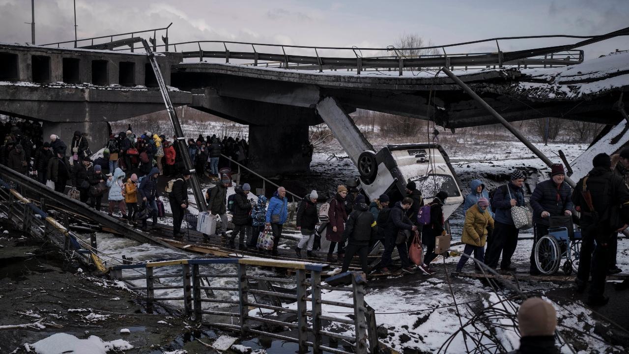 Air alert declared in Kyiv as fighting continues
