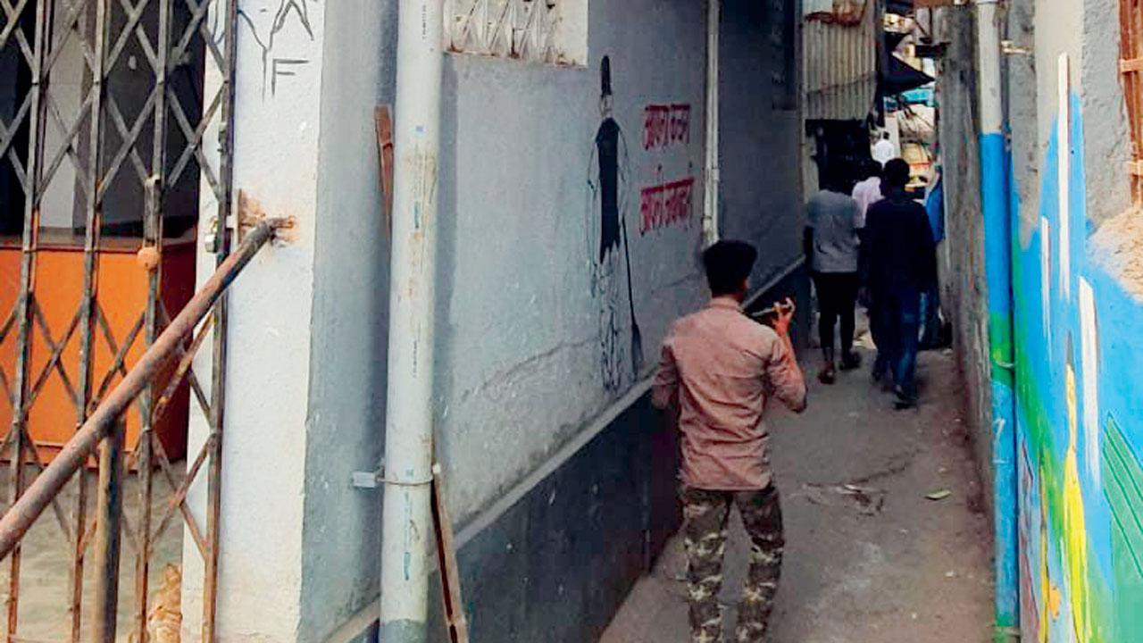 Mumbai: Three workers killed while cleaning septic tank in Kandivli