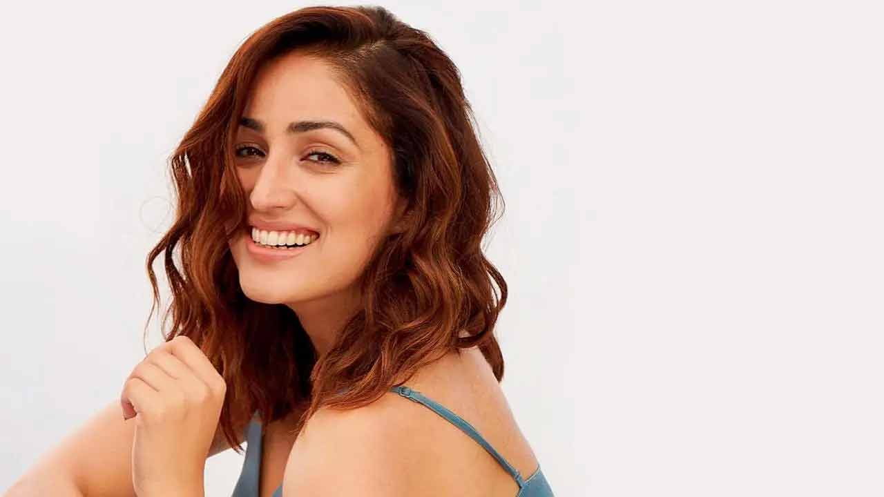 Following her act in the hostage drama, A Thursday, Yami Gautam Dhar will be seen as a Haryanvi cop in Dasvi. In order to prep for the part, Dhar interacted with real-life IPS officers to understand their method of working. “I also watched a couple of documentaries to understand how they carry themselves, inside and outside the jail, and learn about their family life. It also helped me analyse the kind of sense of humour that they have, and the way they dress when they [are not] in uniform.” Read the full story here