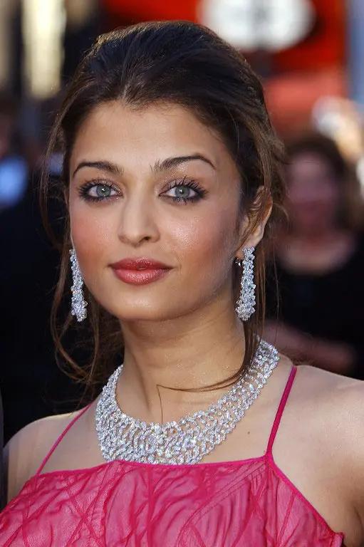 2003: Aishwarya Rai became a jury member at the film gala in 2003. The actress attended the Palais des Festivals for the screening of French director Gerard Krawczyk's 'Fanfan la Tulipe' starring Penelope Cruz and Vincent Perez at the 56th Cannes film festival on May 14, 2003