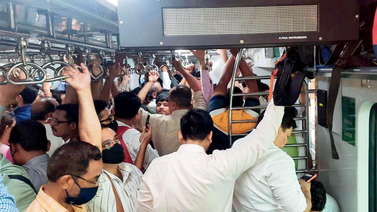 Mid-day Impact: Central Railway to introduce AC locals on holidays, Sundays; WR to fix Bandra station roof