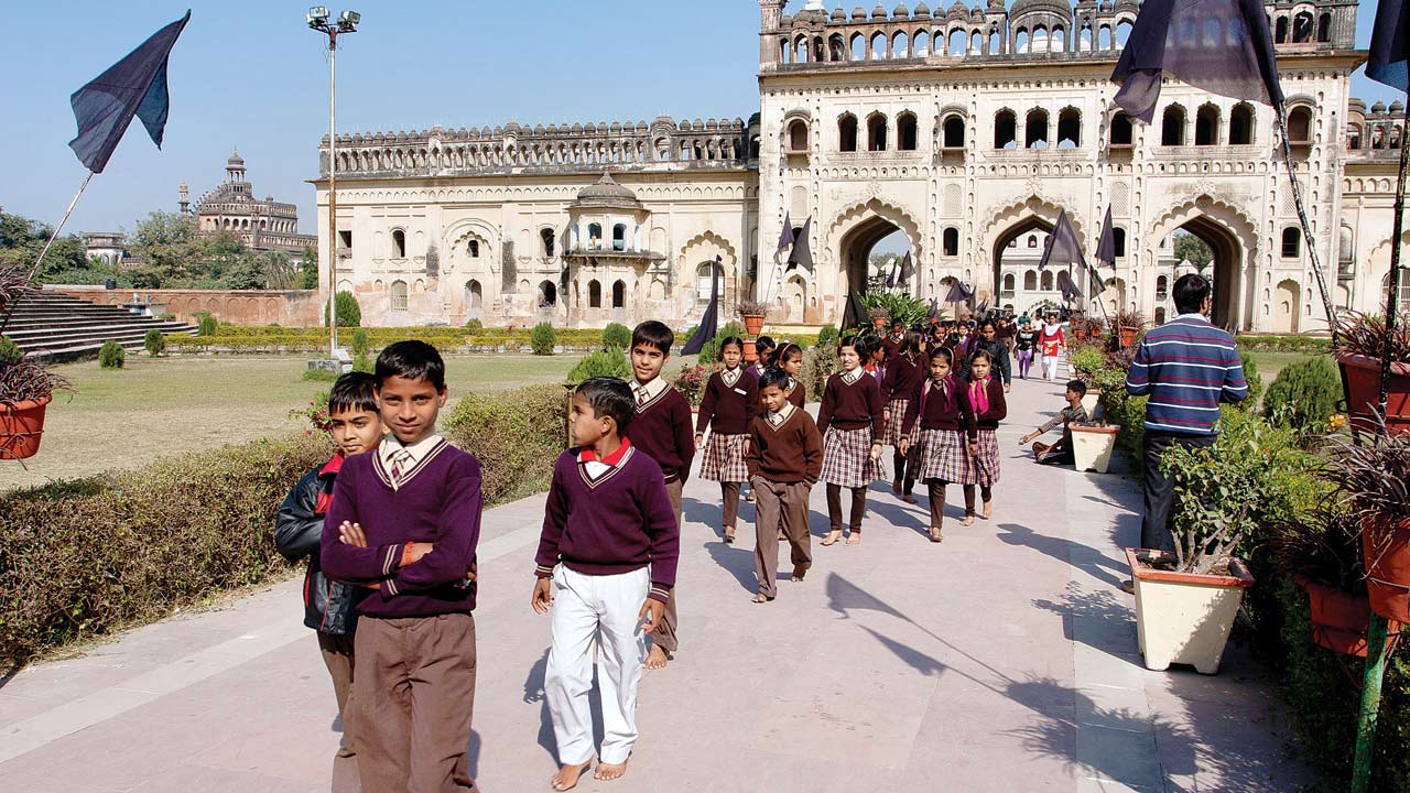 Kids at the gateway of Bara Imambara, Lucknow