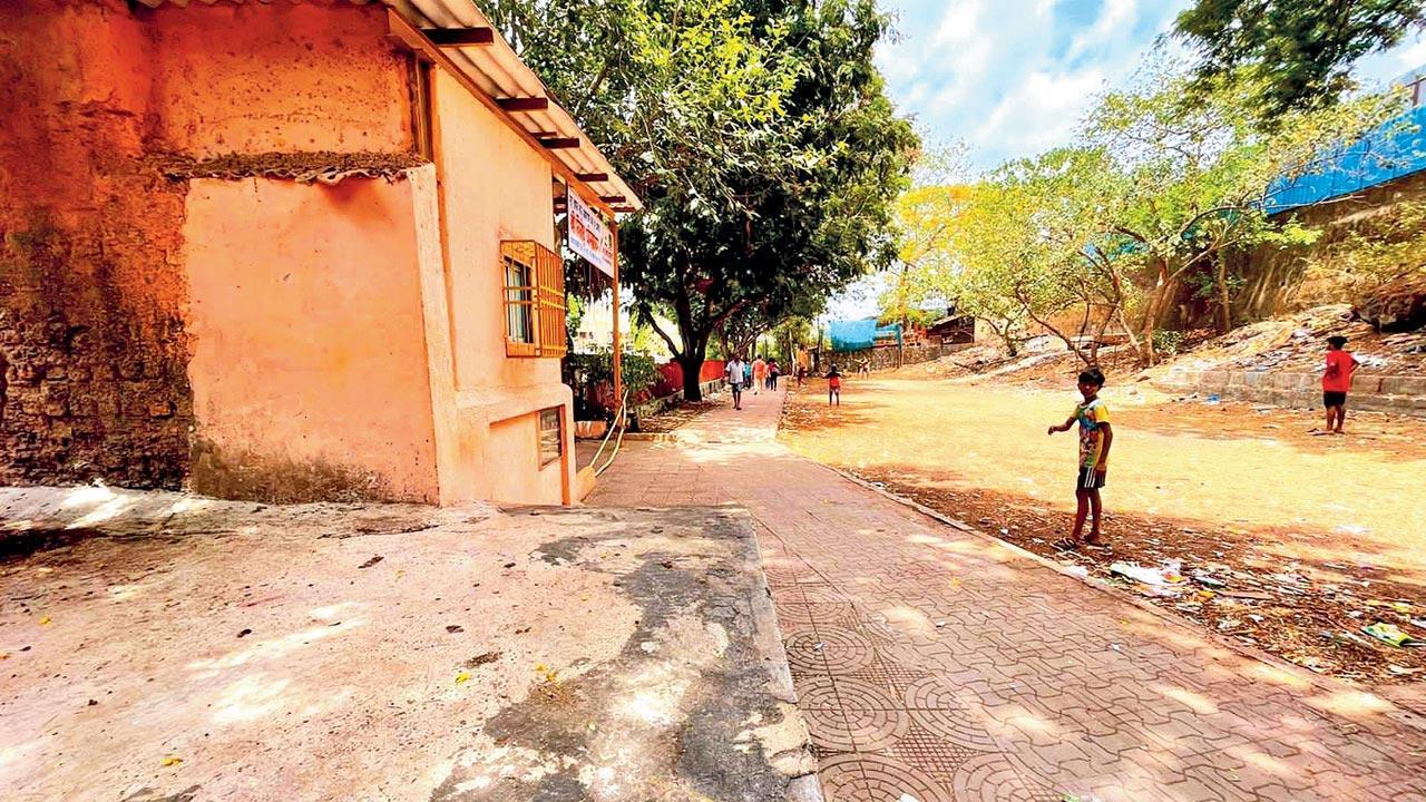 Mumbai: Dahisar ground sees kids in the morning, drug addicts and drunkards at night