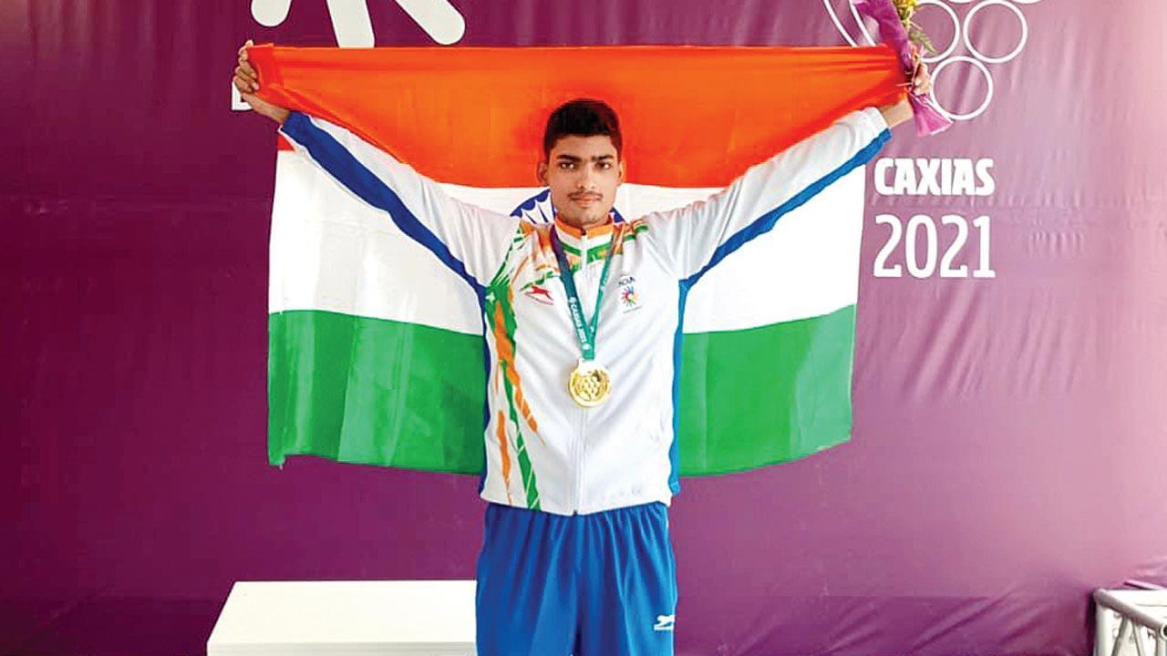 Deshwal clinches gold in men’s 10m air pistol
