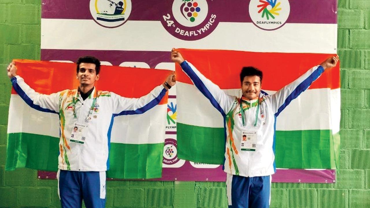 India clinch gold medals in shooting, badminton