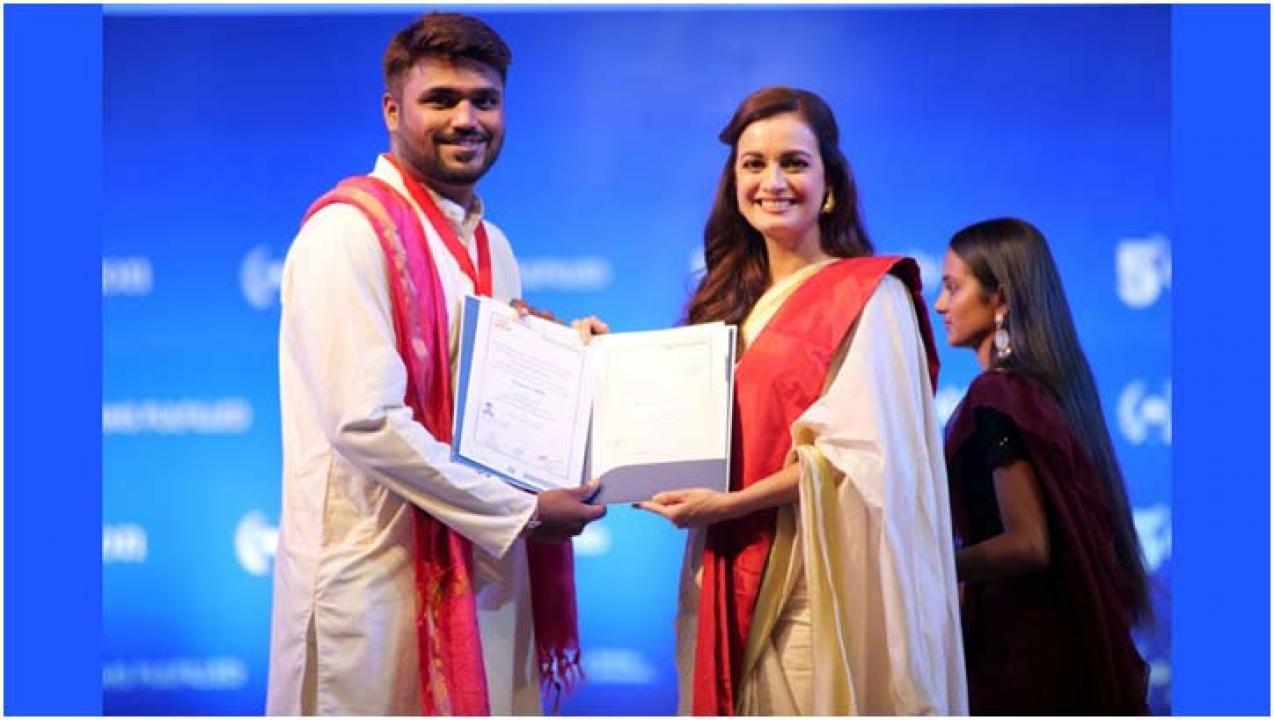 Parul University’s 5th Convocation: Kapil Dev and Dia Mirza confer degrees to 5,454 graduates