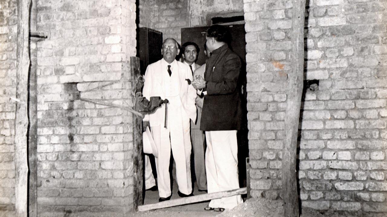 Mehboob Khan of Mehboob Studios visits the construction site in the 1940s