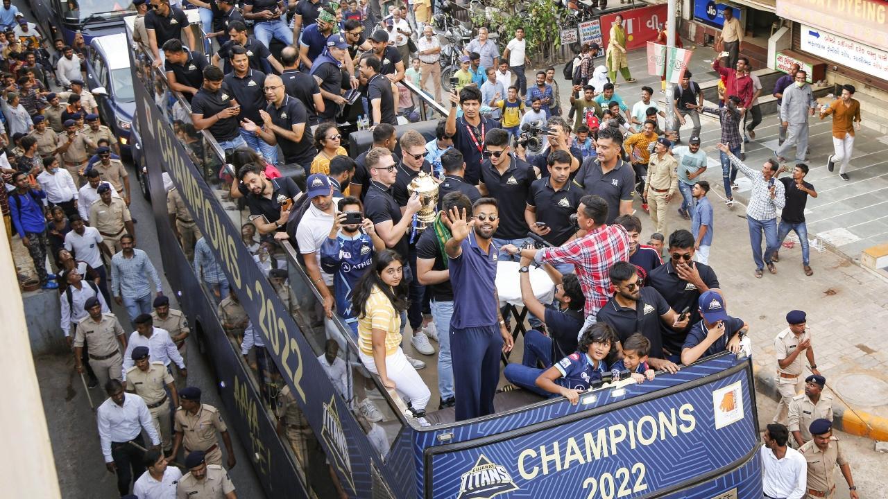IPL 2022: Gujarat Titans take out victory parade on open-top bus