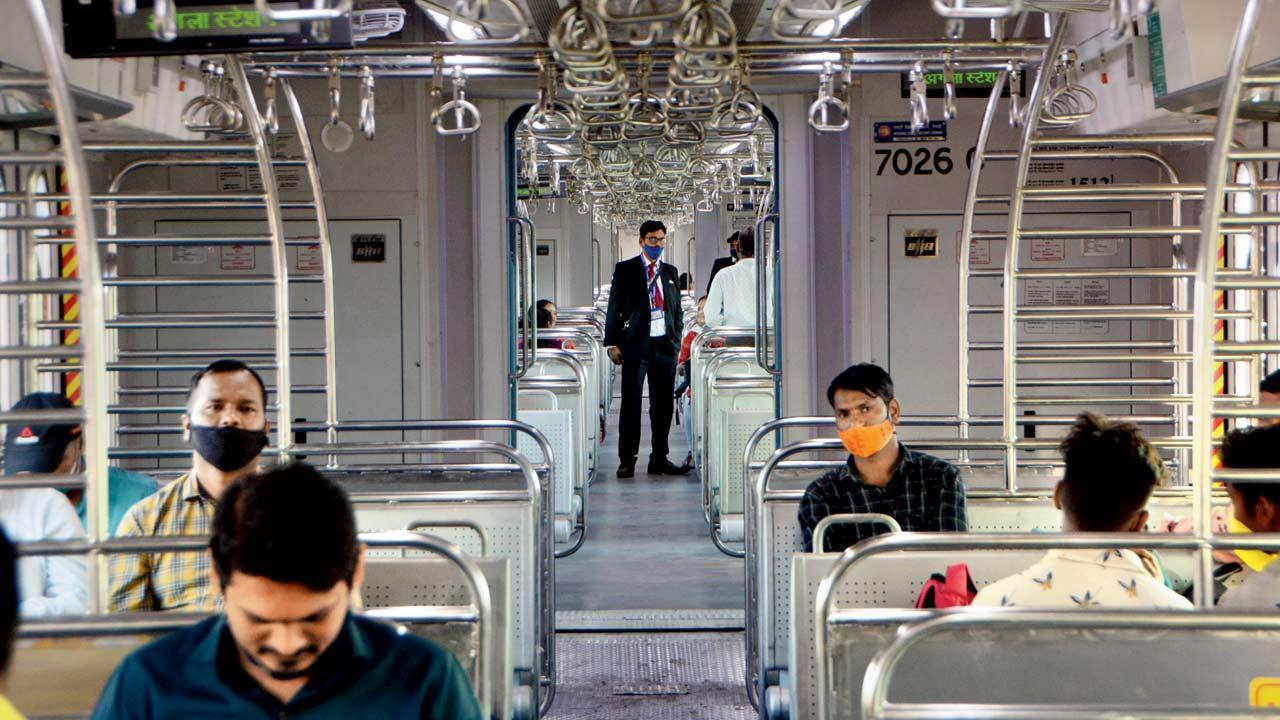 With no demand, Central Railway takes AC local trains off harbour line