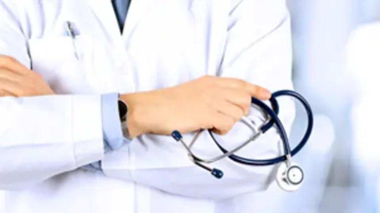 Maharashtra: Over 100 bogus doctors found in Jalna district