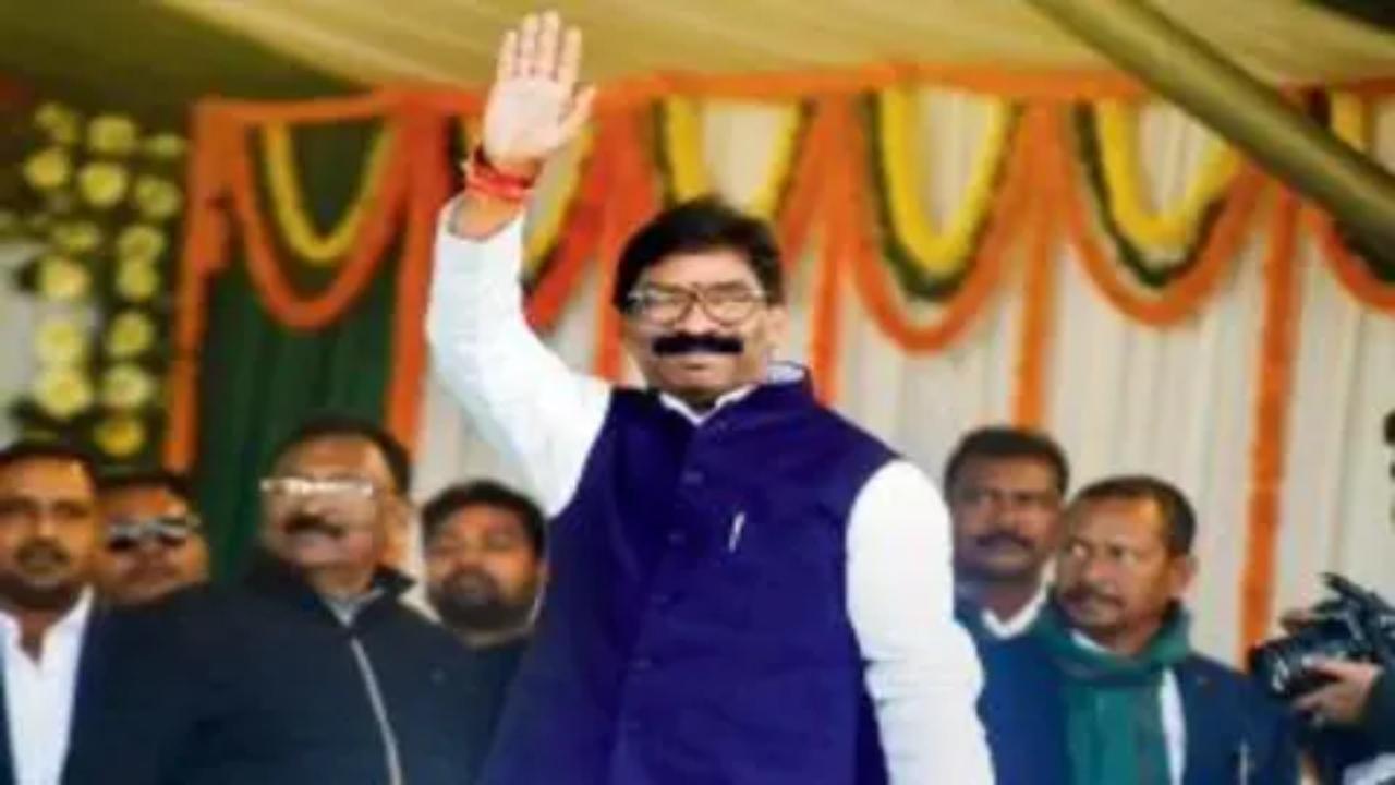 Jharkhand CM Hemant Soren gets more time to appear before EC in mining lease case