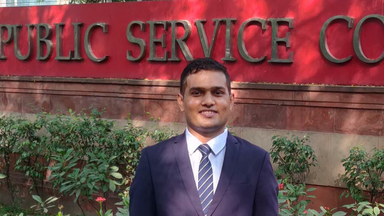 Shopkeeper’s son from Latur cracks UPSC in 2nd attempt, says 'time to pay back society'
