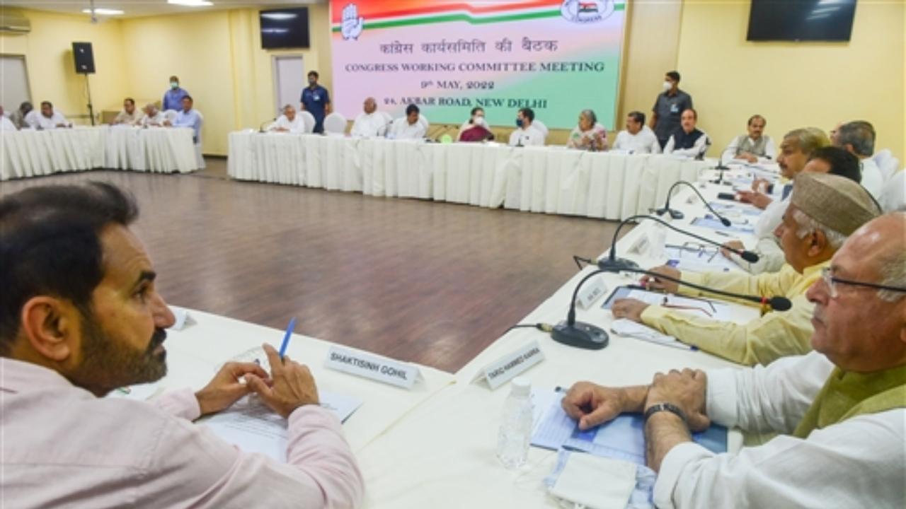 Congress leaders hold Congress Working Committee meeting to finalise modalities for 'Chintan Shivir' in Udaipur