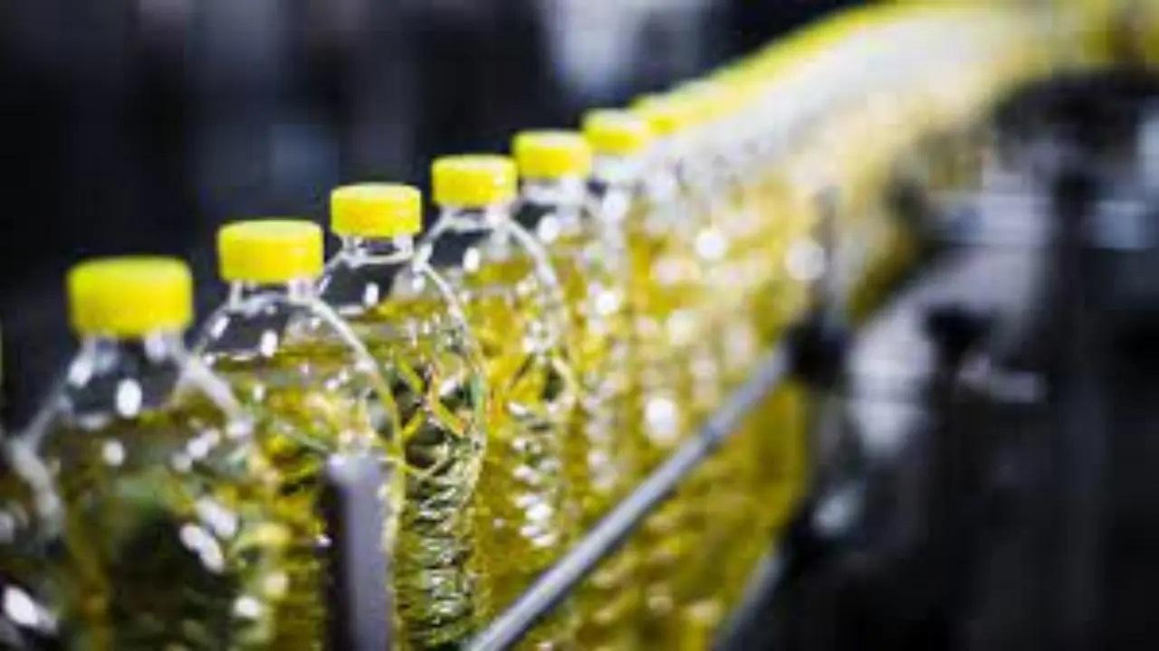 Centre allows duty free import of 20 Lakh MT crude soyabean, sunflower oil