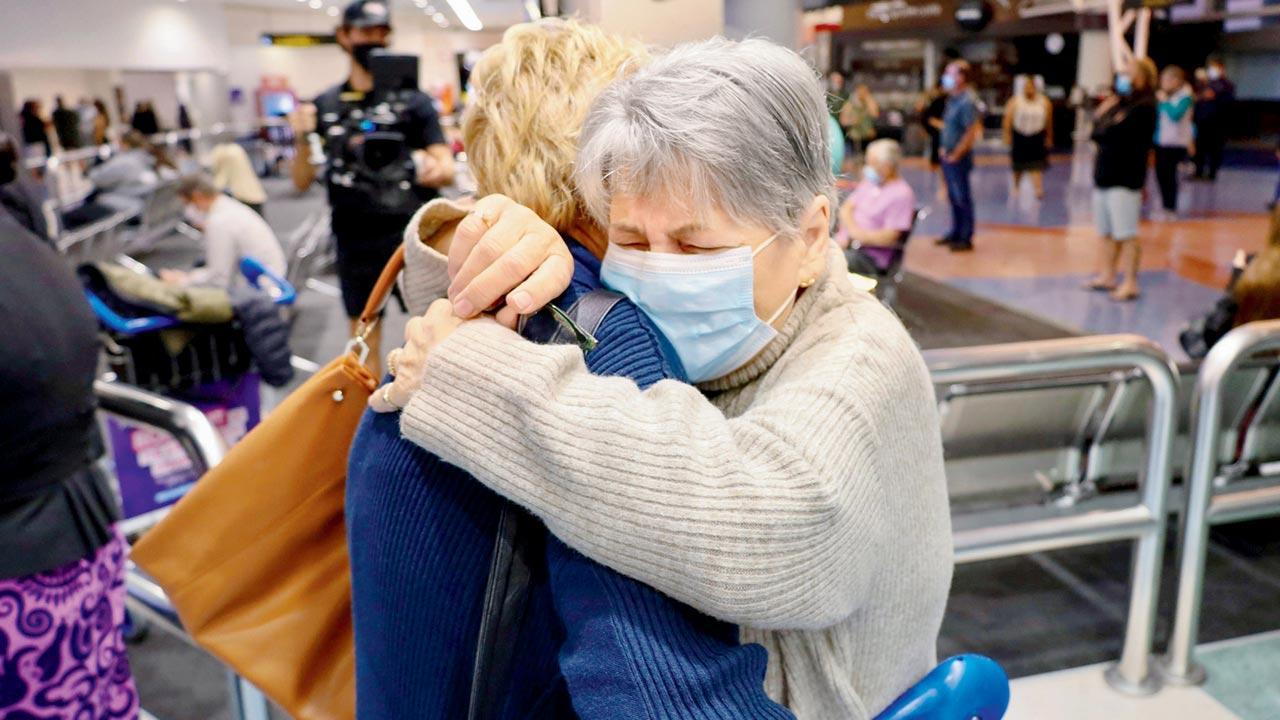 New Zealand welcomes back tourists 