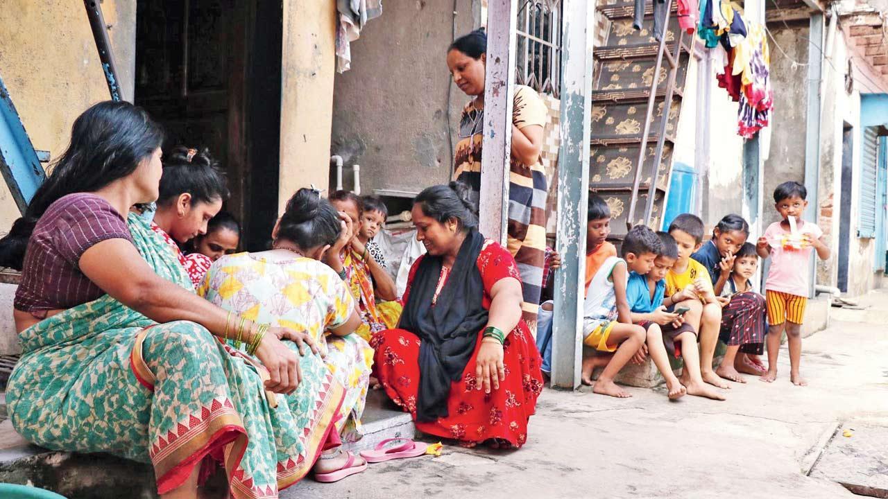 Mumbai: 9-hour power cut turns up the heat for 3,500 residents in Chembur