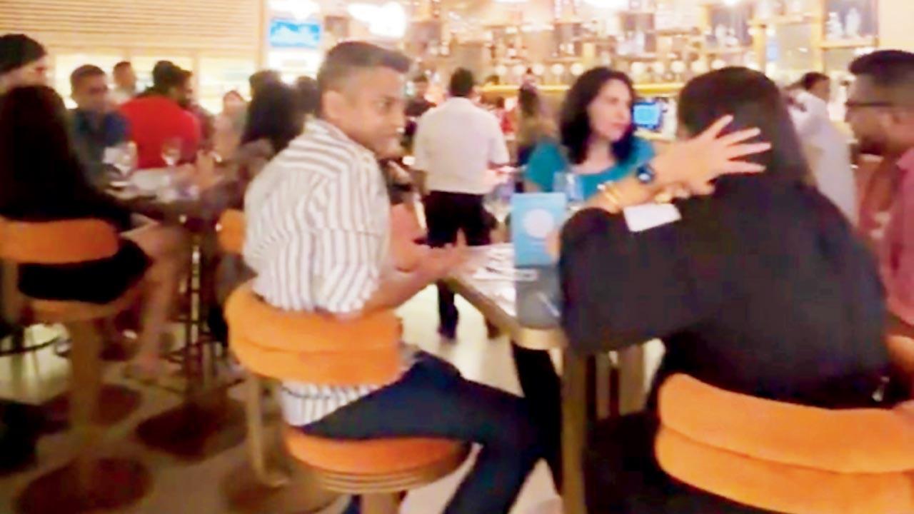 A wine-tasting singles’ event by NSA