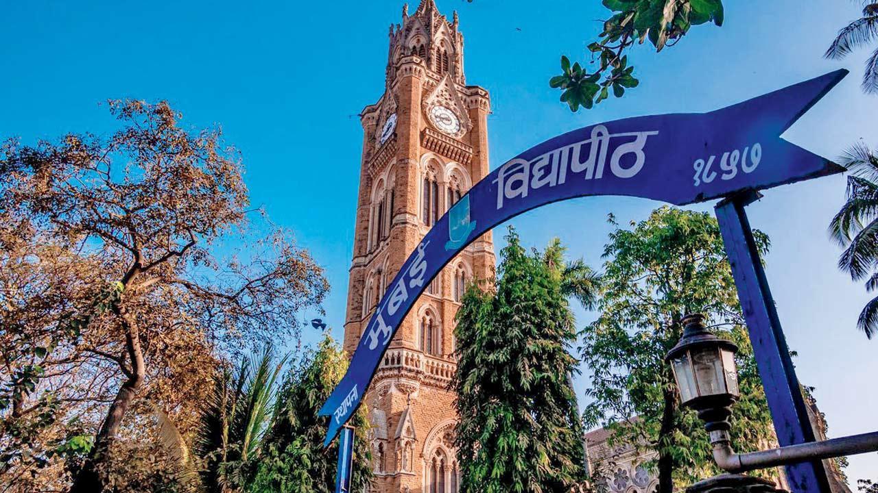 ‘Students and Mumbai University are both being looted’