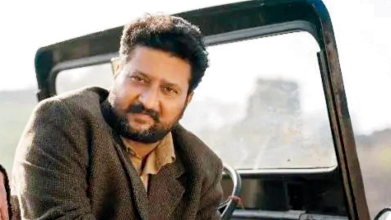 Another award for Jitendra