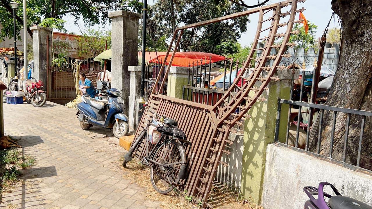 Many metal pieces like this were cleared out. Pics/Hanif Patel