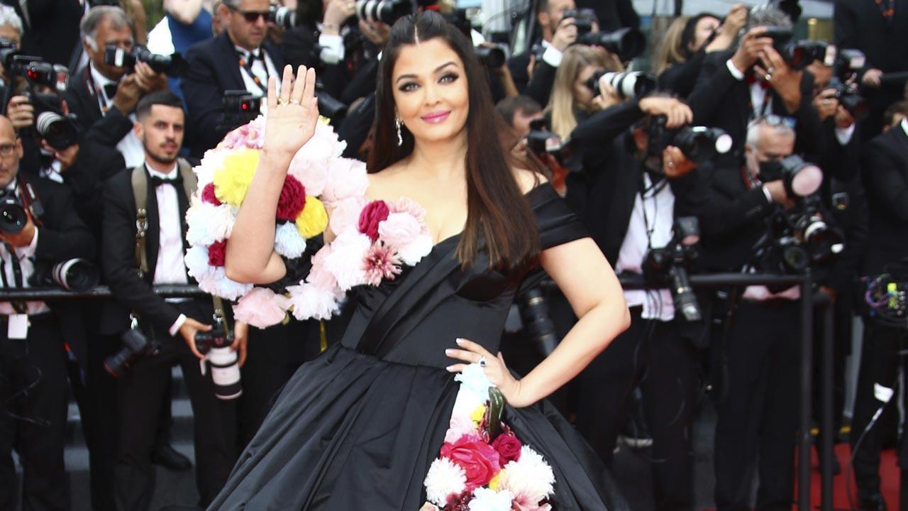 Aishwarya Rai Bachchan turns heads in floral gown at Cannes 2022 Red Carpet