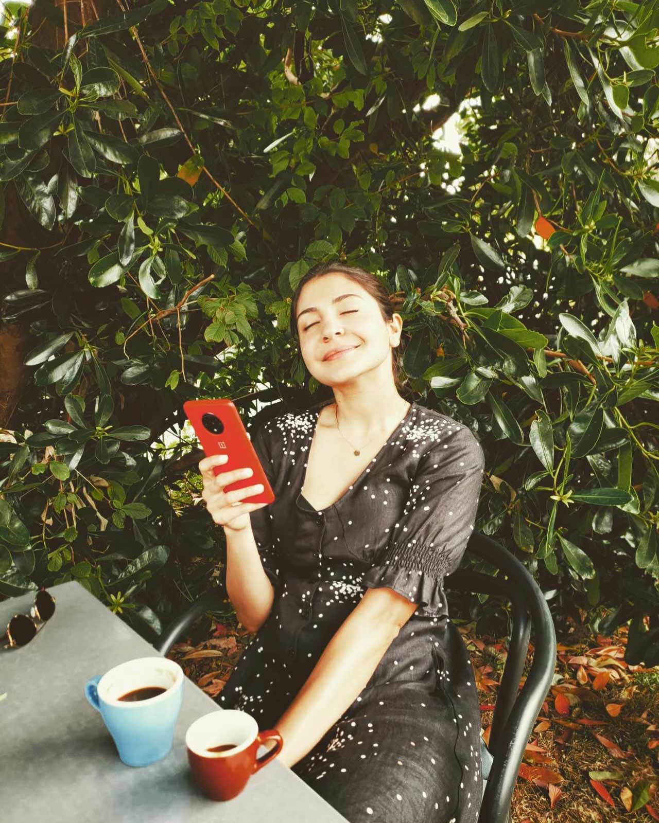 Anushka Sharma has a pet dog, who is also referred to as 'Dude'.