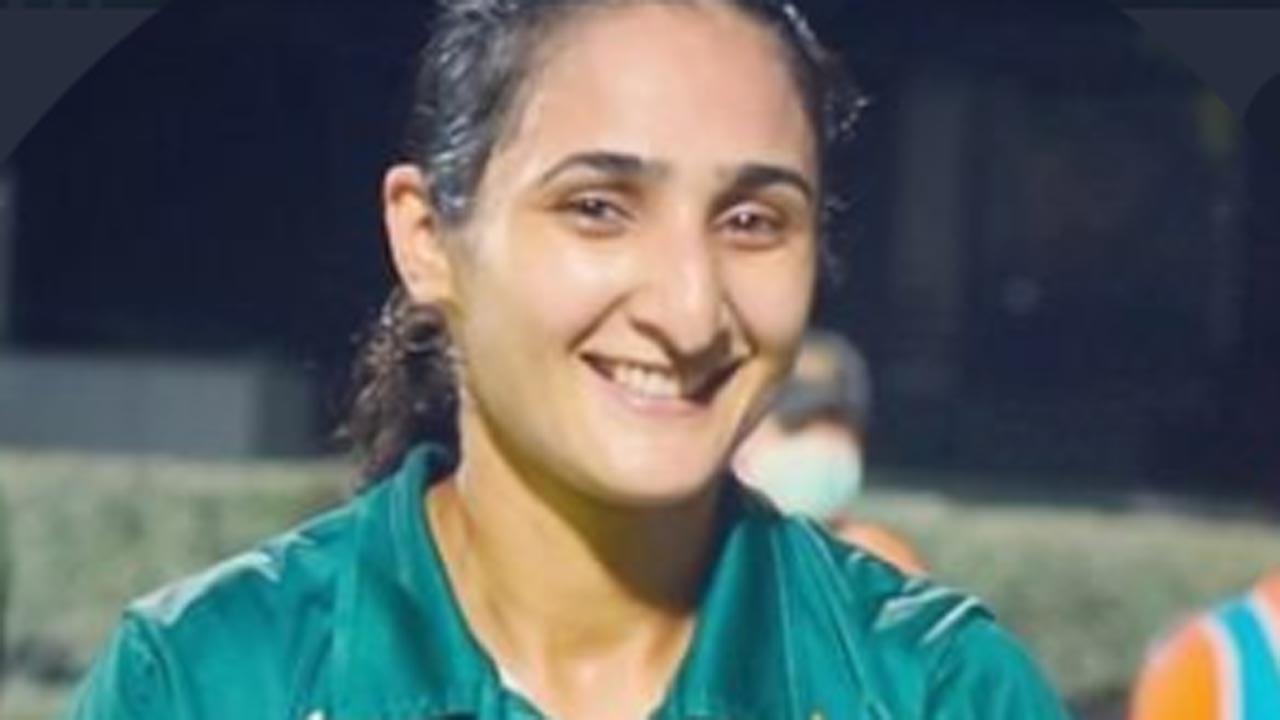 Pakistan captain Bismah Maroof's infant daughter denied accreditation for Commonwealth Games village