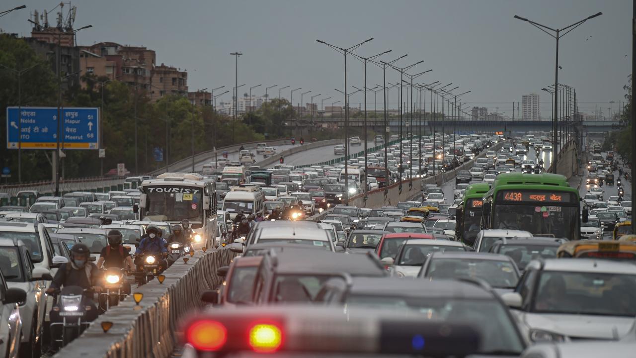 National Highway NH 48 and Jaipur National Highway have also been waterlogged since today morning, Gurugram Traffic Police informed