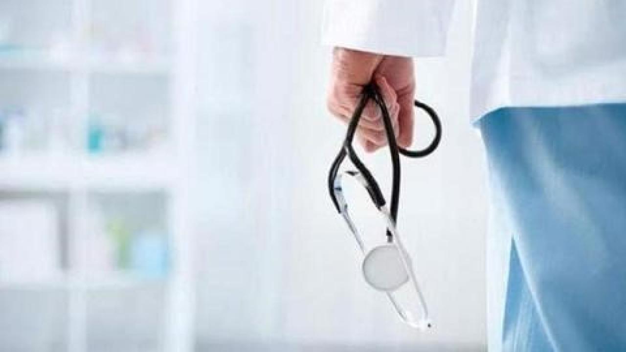 Delhi: Resident doctors of LHMC announce strike against physical assault on doctors