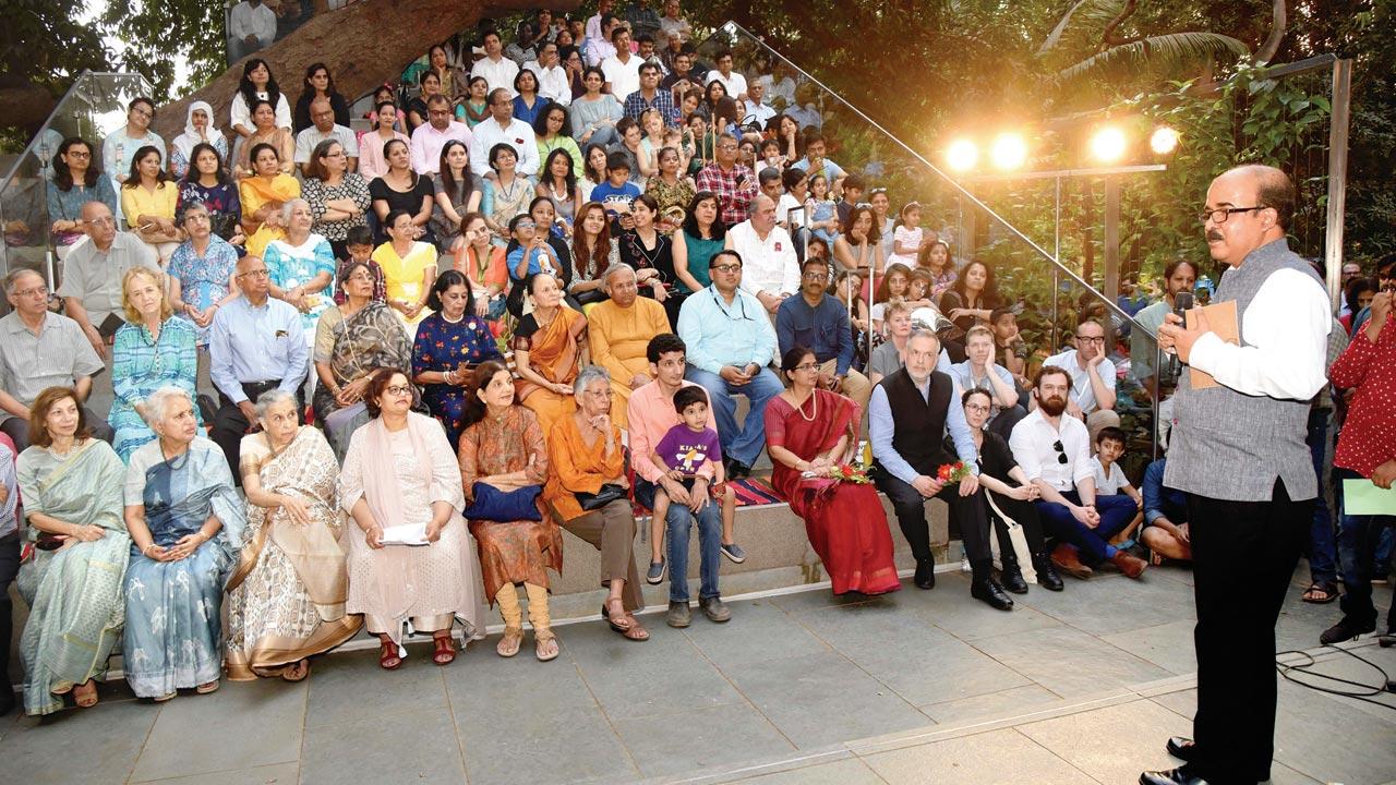 Sabyasachi Mukherjee (right) hosts a session at the inauguration of the CSMVS Children’s Museum in March, 2019