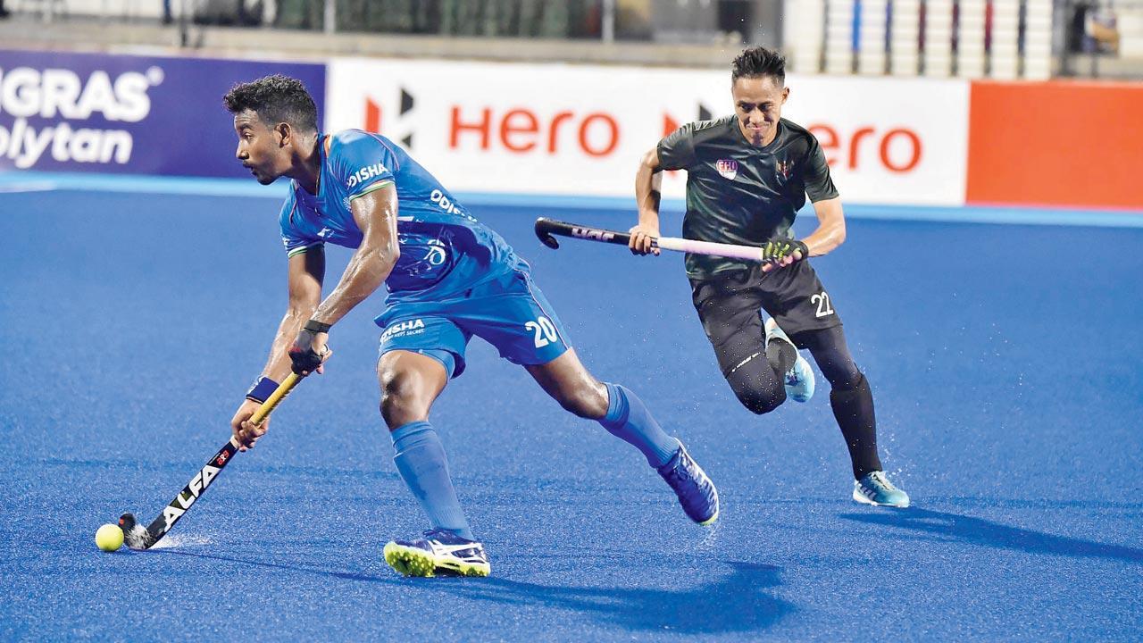 India beat Indonesia 16-0 to enter Super 4s